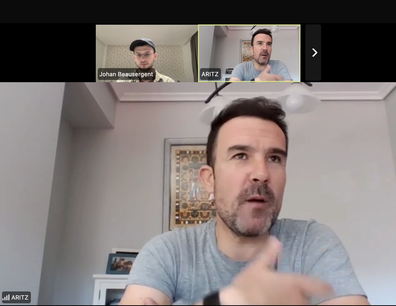 Capture d'écran d'un échange avec l'entraineur Aritz Lopez Garai