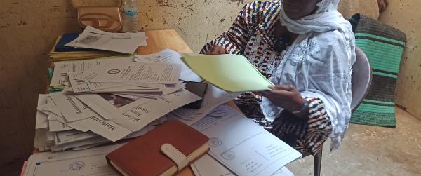 Fatoumata Coulibaly dans son bureau